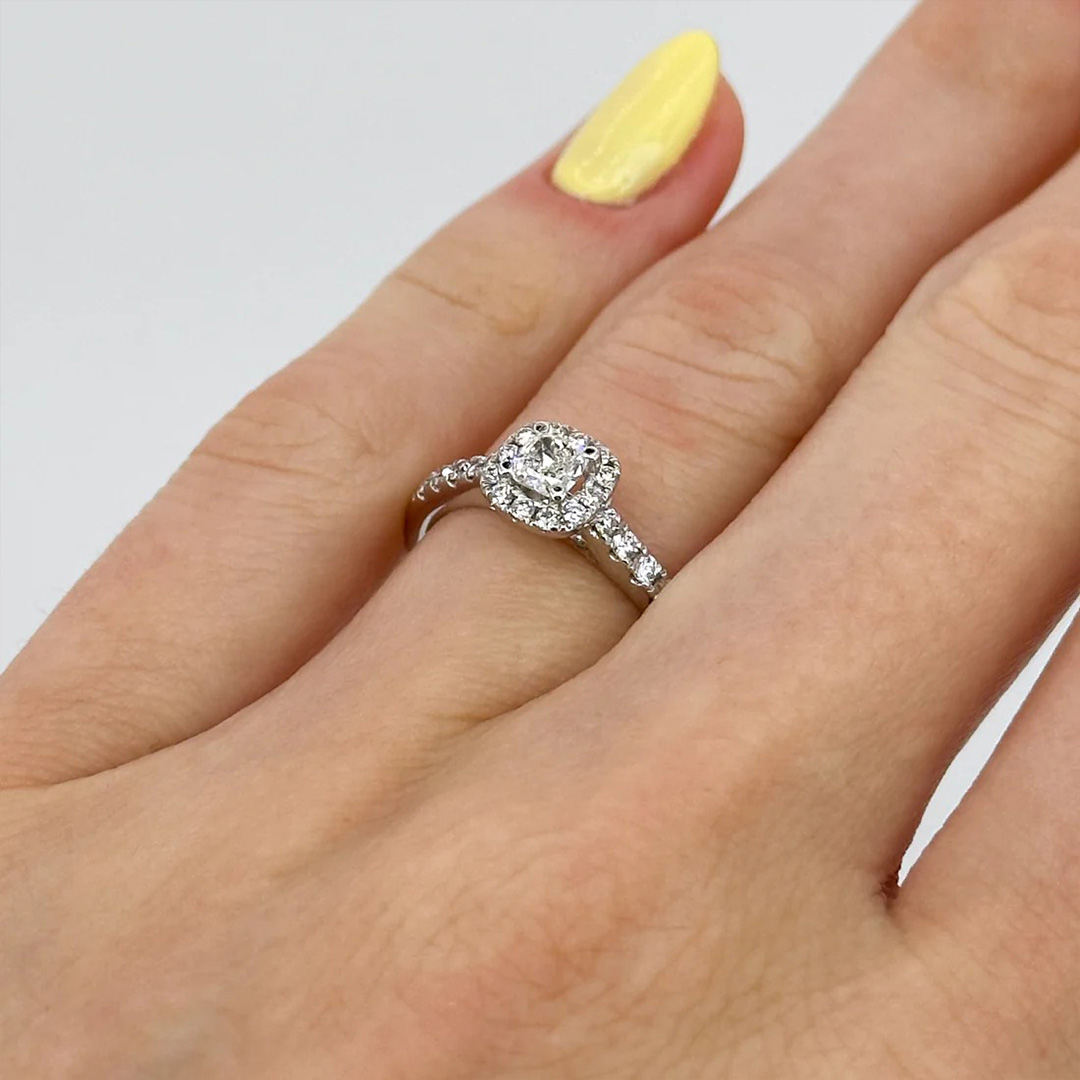 Italian Diamond Circle & square Finger Ring